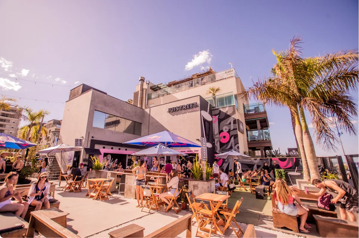Fachada da Juistreet  - Itajai - Praia Brava
