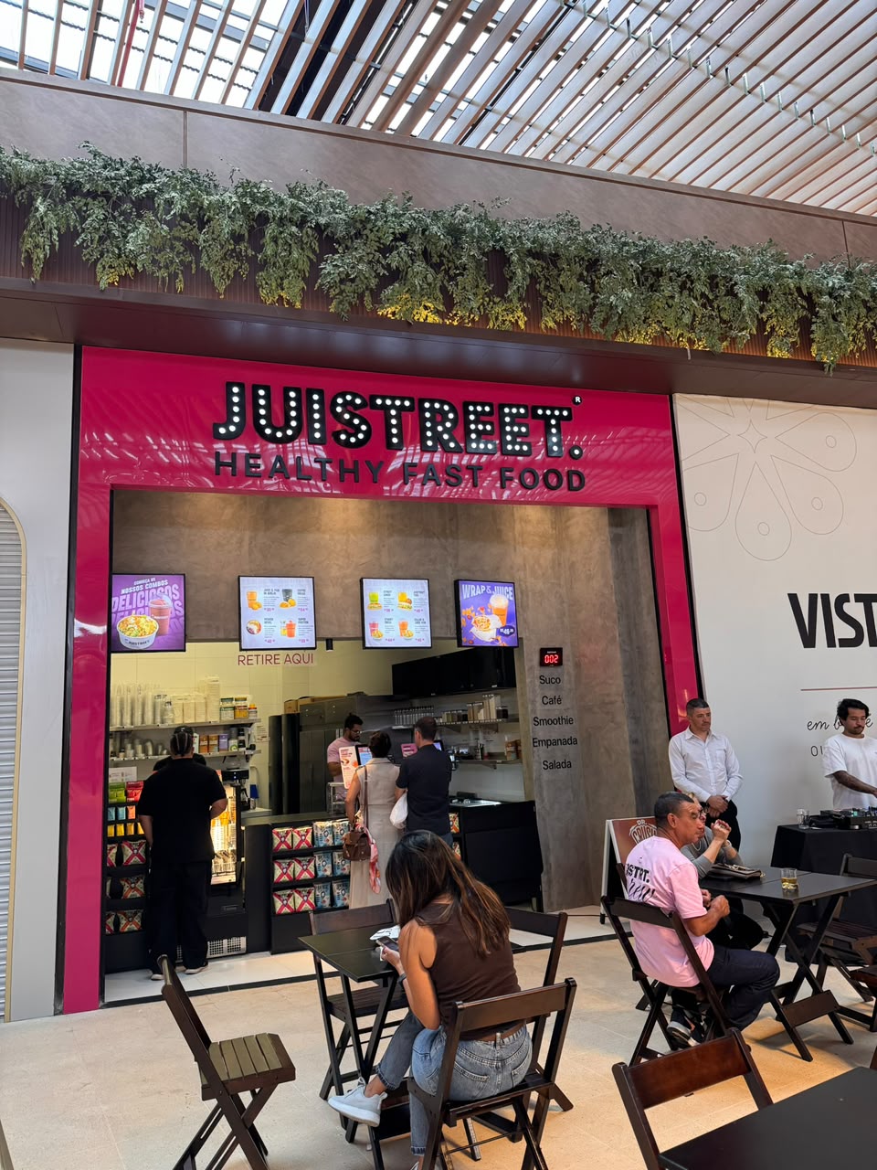 Fachada da Juistreet - Brasília  - Partage